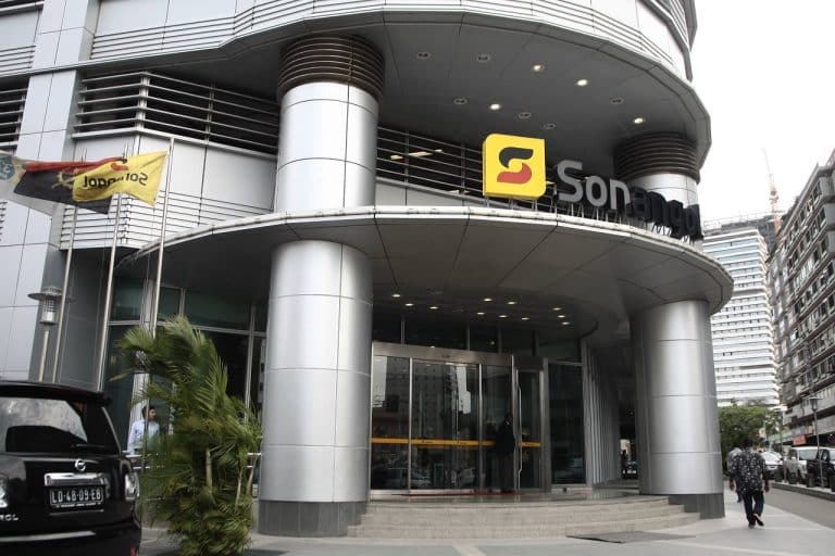La compagnie pétrolière nationale angolaise a ouvert une enquête sur Isabel Dos Santos pour fraude