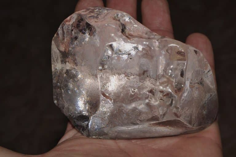 Un diamant de plus de 100 carats trouvé dans une mine du Lesotho