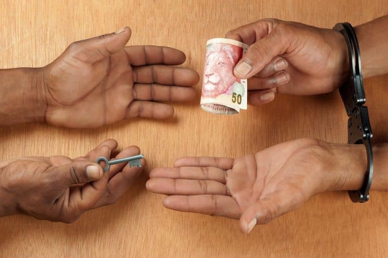 Le gouvernement du Botswana annonce l’ouverture d’une ligne téléphonique de plaintes pour combattre la corruption