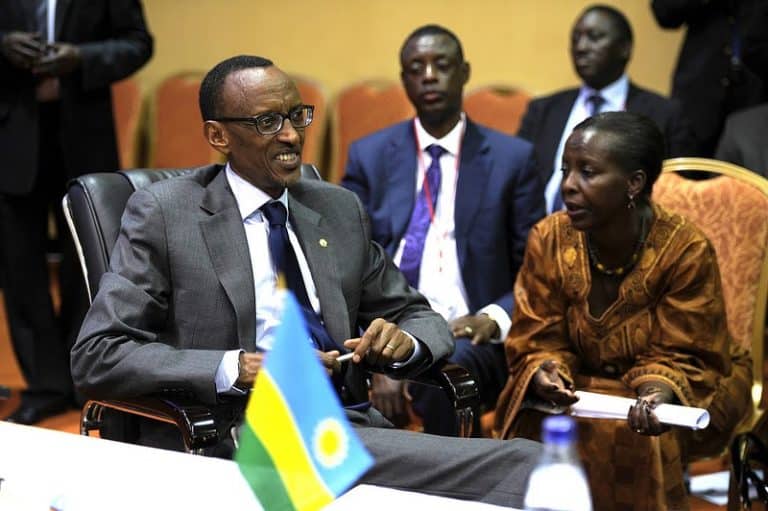 Soutien de la France à Louise Mushikiwabo : le faux-pas d’Emmanuel Macron ?