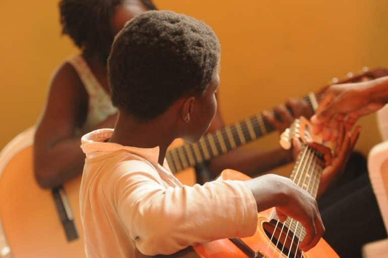 Une nouvelle génération d’artistes africains utilise la musique pour s&rsquo;exprimer