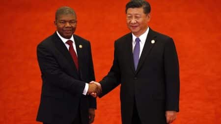 Séduction des touristes chinois par le président angolais