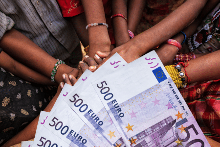Diaspora africaine : des flux financiers records vers le continent ! Comment l'expliquer ?
