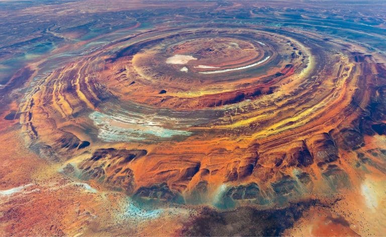L’énigmatique « œil de l’Afrique » dévoile enfin son origine : une formation en deux étapes fascinantes sur des millions d’années