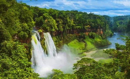 2025 : ce pays d’Afrique sacré meilleure destination par Lonely Planet devient la nouvelle star du tourisme mondial Le Cameroun éblouit : classé n°1 par Lonely Planet pour 2025, découvrez l’Afrique en miniature et ses merveilles inégalées