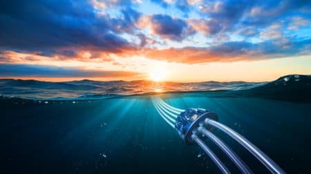 5 fois la circonférence de la Terre : les États-Unis lancent le plus grand câble sous-marin jamais construit