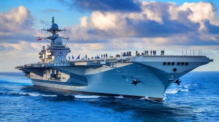 Ce futur porte-avions français, long de 300 mètres, révolutionne la puissance maritime européenne avec 75 000 tonnes d'innovation