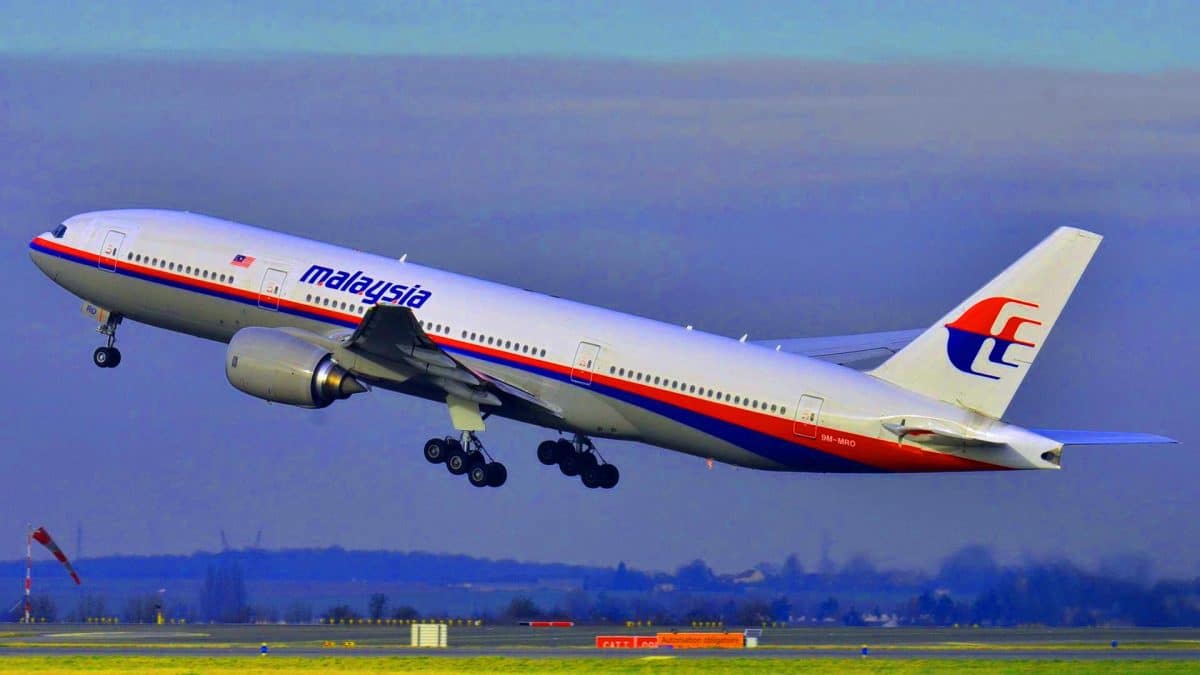10 ans après sa disparition, cette nouvelle technologie à ondes radio relance l’espoir de retrouver le vol MH370 Ce nouvel espoir technologique de 70 millions de dollars pourrait enfin percer le mystère du vol MH370 après 10 ans d’attente