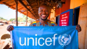 Khaby Lame, le roi de TikTok, devient Ambassadeur de l'UNICEF et bouscule les codes pour 1,1 milliard de fans !