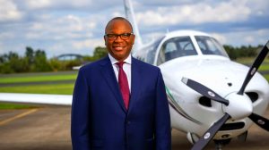 « L’Afrique en émoi » : cet homme déchaîne les passions en finançant l’aviation US tout en affrontant une guerre chez lui