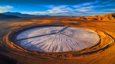 « Une découverte qui change tout » : ce gisement de lithium géant dépasse la demande mondiale