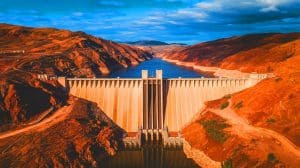 « Une muraille d’eau qui défie le Nil » : ce barrage éthiopien géant devient la plus grande centrale hydroélectrique d’Afrique