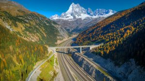 « Le tunnel alpin de tous les records » : ce projet suisse est défié par une construction française encore plus ambitieuse et révolutionnaire