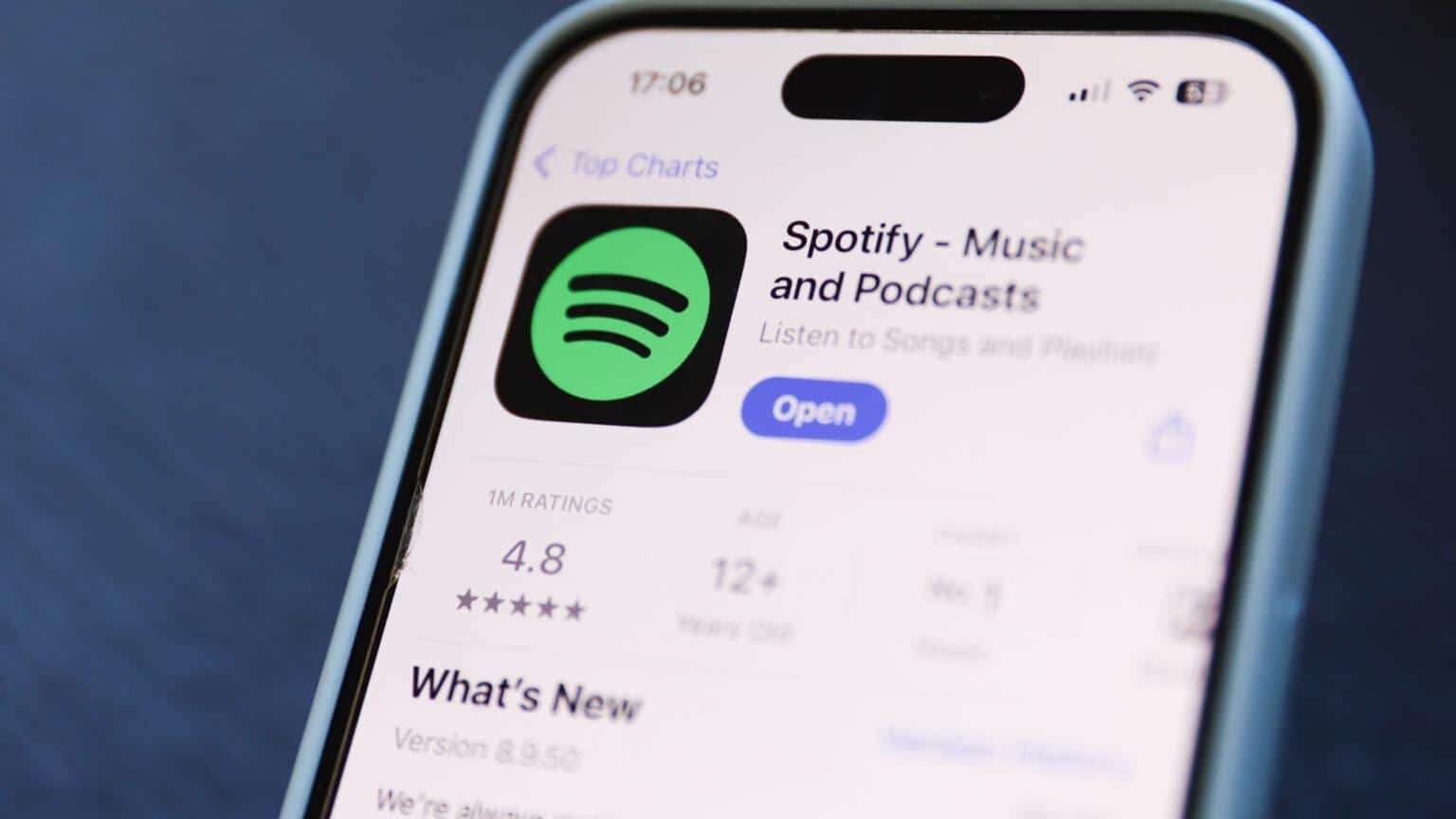 Cette photo d'illustration présente Spotify sur l'App Store.